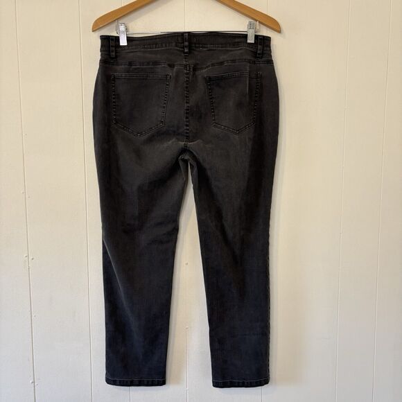 Eileen Fisher Jeans Women's 12 Petite Black Classic Denim Pants Organic Cotton - Picture 3 of 8